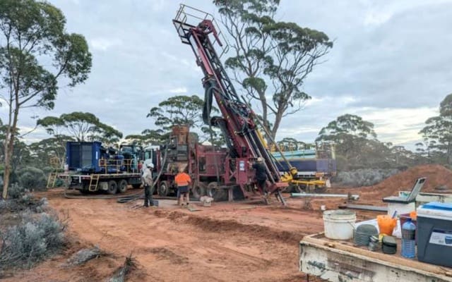 Cover Image for Early lithium drilling success for Alchemy Resources at Karonie