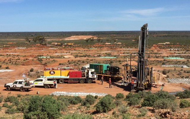Cover Image for Alliance Mineral Assets uncovers evidence of more extensive lithium at Bald Hill