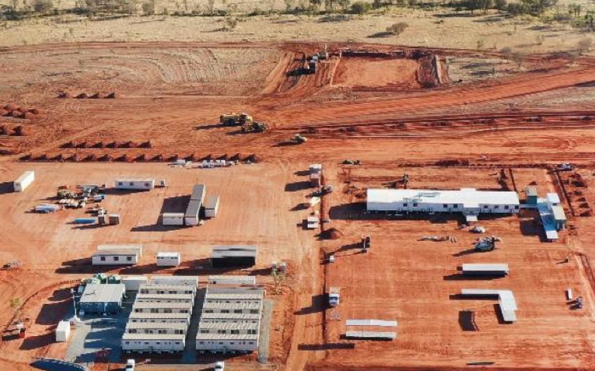 Cover Image for Arafura signs five-year offtake deal with Traxys Europe for NdPr oxide from Nolans project