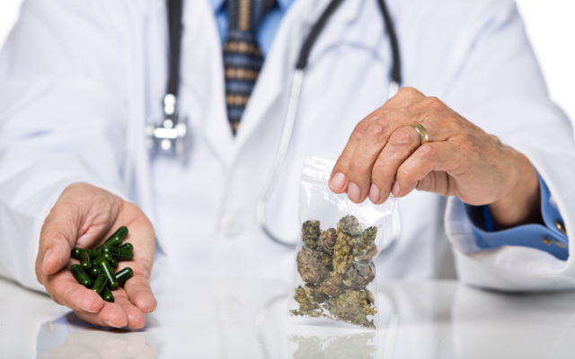 Cover Image for AusCann fast-tracks commercialisation of cannabinoid capsules