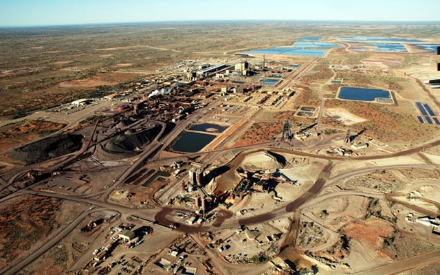 Cover Image for BHP pulls ahead of rival Rio Tinto with a major copper find near Olympic Dam