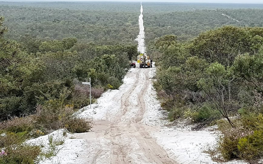 Cover Image for Carbine Resources granted long-term mining lease over Muchea West silica sand project
