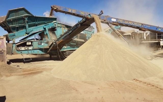 Cover Image for Centrex Metals signs marketing deal with Samsung for fertiliser sales from Ardmore phosphate project