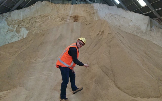Cover Image for Centrex Metals secures phosphate sales deal with leading New Zealand fertiliser group