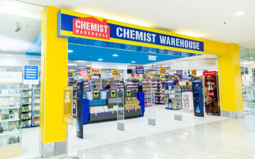 Cover Image for Chemist Warehouse and Sigma Healthcare merger to create $8.8 billion ASX powerhouse