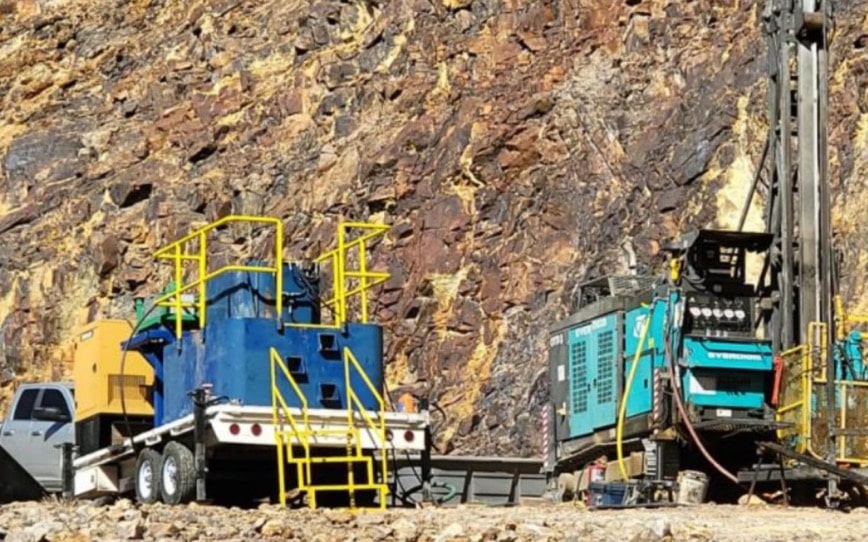 Cover Image for Dateline Resources flying high on significant gold hit at Colosseum mine in California