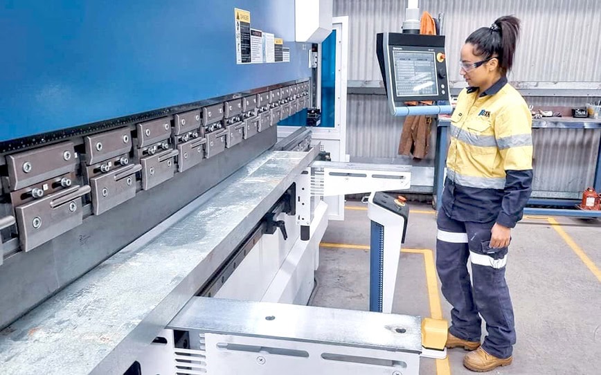 Cover Image for DXN wins $2m contract with DP World Australia for delivery of high-performance modular data centres