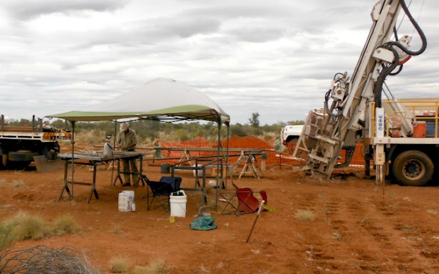 Cover Image for Energy Metals and Elevate Uranium achieve outstanding results at Bigrlyi project