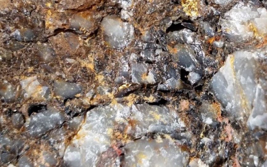 Cover Image for Everest Metals reports high-grade results from bulk sampling at Revere gold project