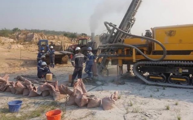 Cover Image for Force Commodities hits high-grade pegmatites close to AVZ’s Manono project