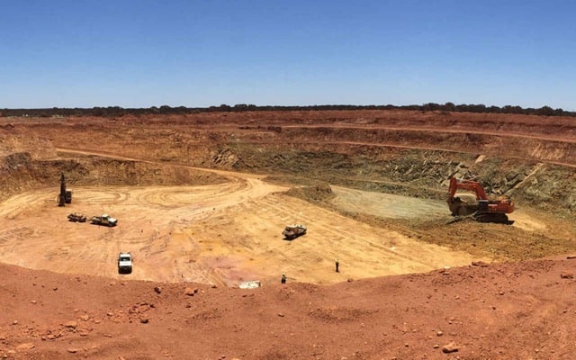 Cover Image for Genesis bags St Barbara operations while fund managers plunge into Australian gold stocks