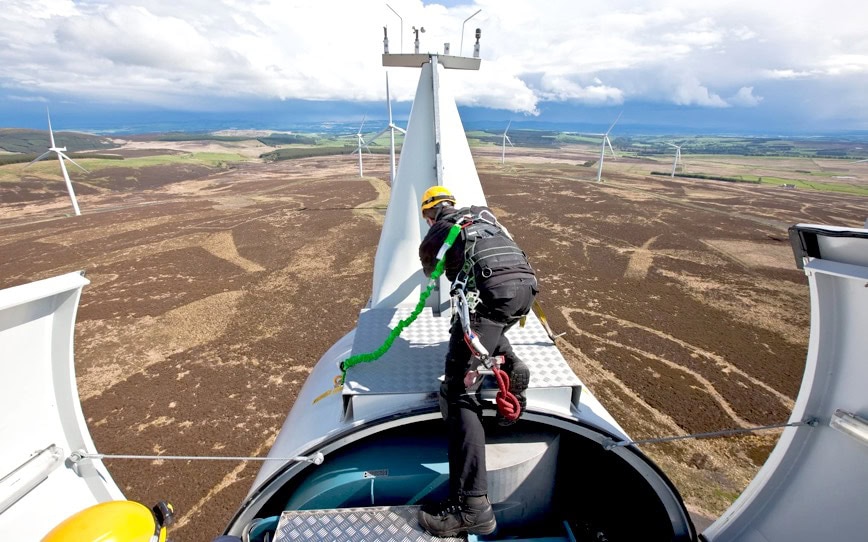Cover Image for GWEC highlights Australia’s strong wind resources as key to energy transition