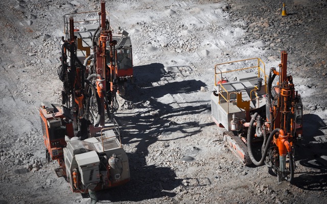 Cover Image for Gold, rare earth capital raises dominate September quarter, exploration spend hits new record
