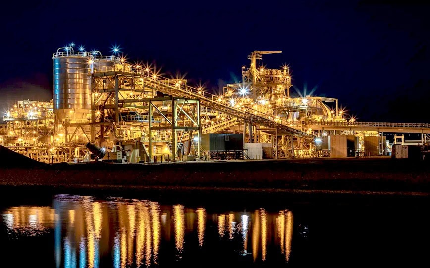 Cover Image for Gold Road Resources board backs $3.7b takeover proposal from South African giant Gold Fields
