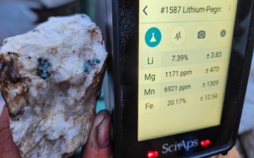 Cover Image for James Bay Minerals reports elevated lithium readings across 2.5km of Aero property