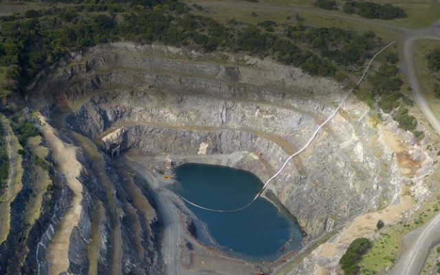 Cover Image for King Island Scheelite secures new offtake deal for Dolphin tungsten mine restart