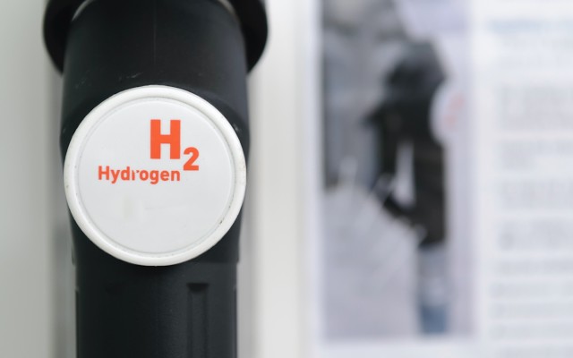 Cover Image for Lion Energy steps into green hydrogen space with $2.8m capital raising