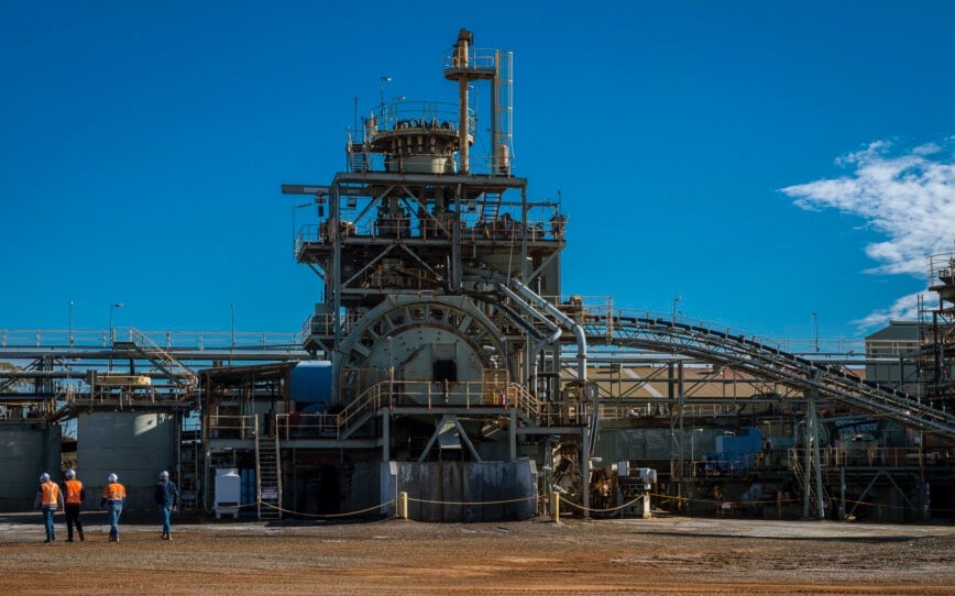 Cover Image for Mineral Resources to establish third lithium processing hub with purchase of Lake Johnston plant from Poseidon Nickel