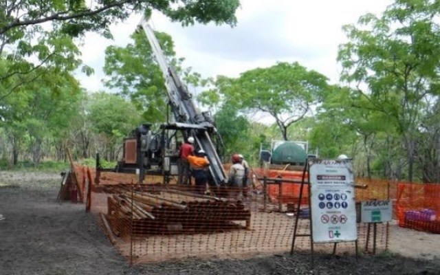 Cover Image for Mustang Resources unearths huge wide and high-grade graphite and vanadium at Caula