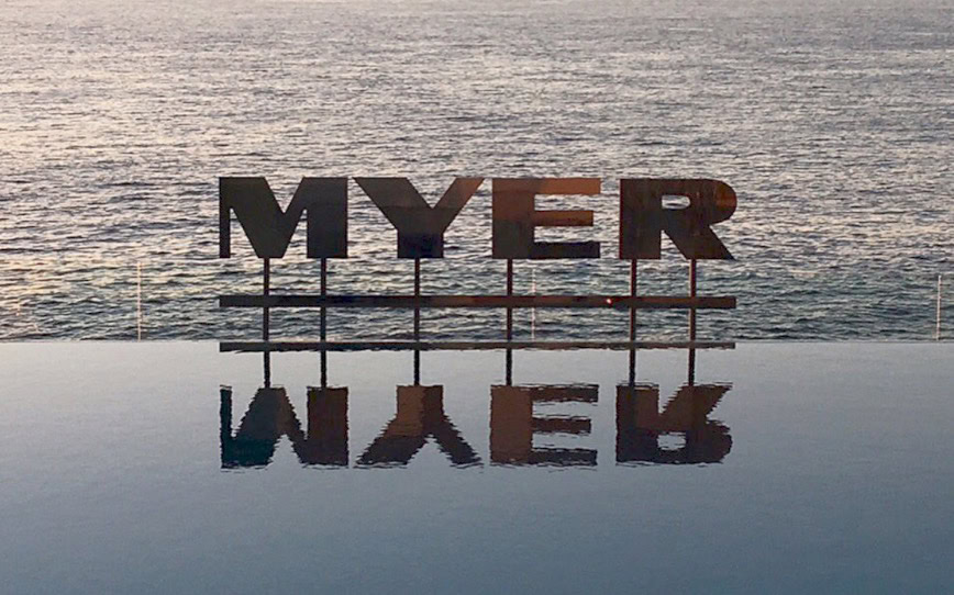 Cover Image for Myer launches proposed merger with Premier Investments’ fashion business