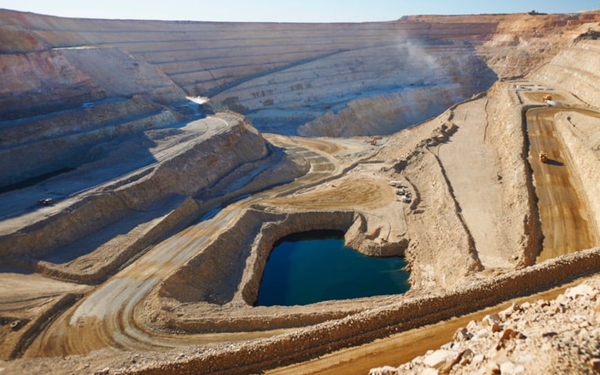Cover Image for Newcrest profit hit by lower copper price and mine issues