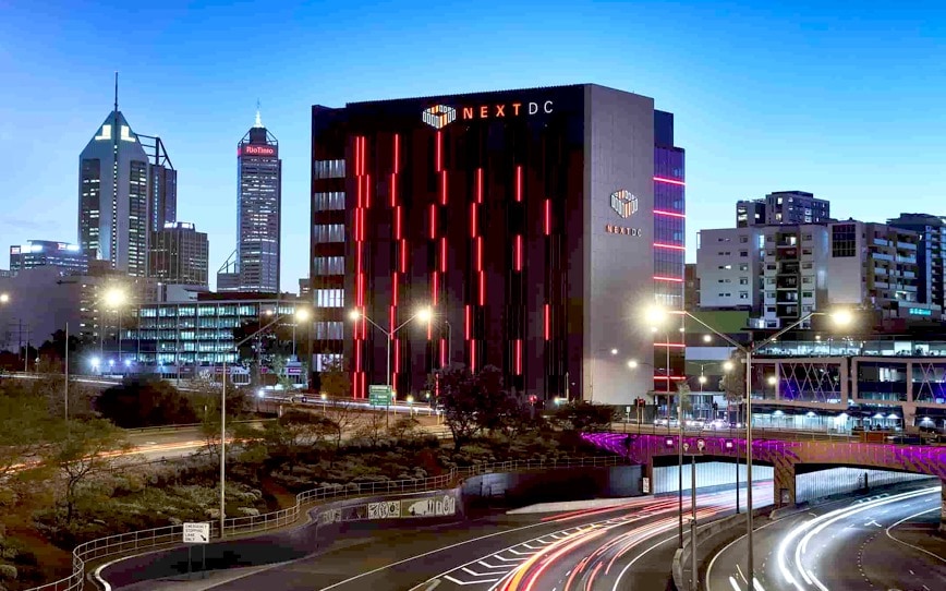 Cover Image for NEXTDC launches $1.3b capital raising to fund development of Australian data centres