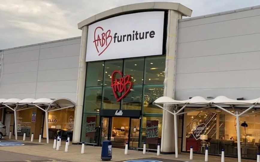 Cover Image for Nick Scali expands into UK market with Fabb Furniture acquisition