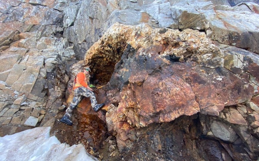 Cover Image for Nova Minerals extends convertible facility to fast-track gold exploration at Estelle