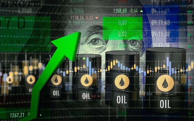Cover Image for Oil and gas rush speeds-up as prices surge