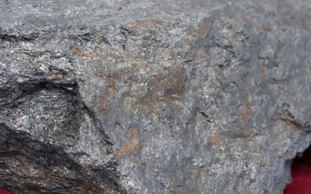 Cover Image for Peninsula Mines discovers ‘super jumbo’ graphite at Chugwang