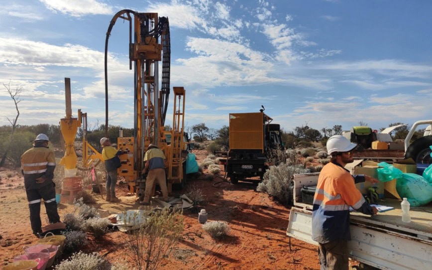 Cover Image for Petratherm shares surge on high-grade titanium results at Muckanippie project