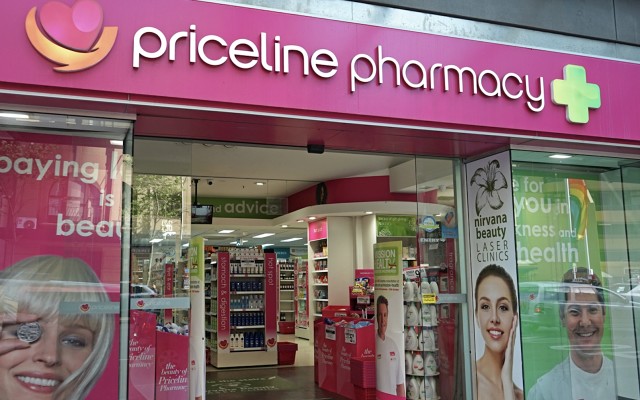 Cover Image for Huge battle brewing over the future direction of pharmacies in Australia