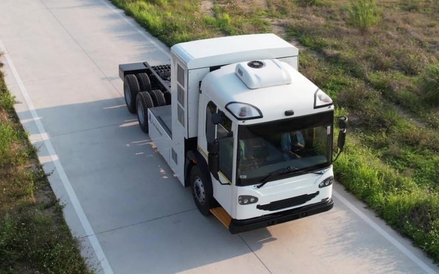 Cover Image for Australia’s first hydrogen-fuelled waste collection truck nears completion