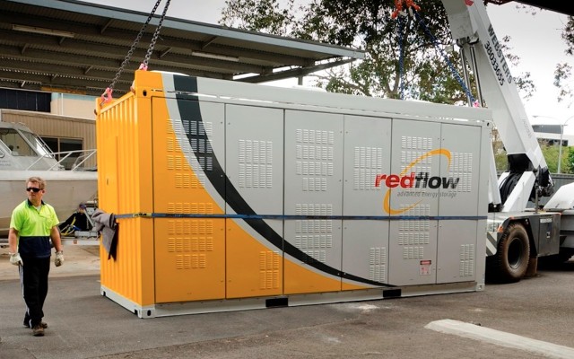 Cover Image for Redflow’s zinc-bromine ZBM2 battery to power Optus mobile phone tower in Daintree Rainforest