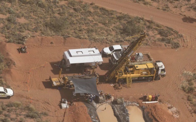 Cover Image for Rio Tinto copper find rumours spread as mining giant backs share price with $2.8b off-market buy-back