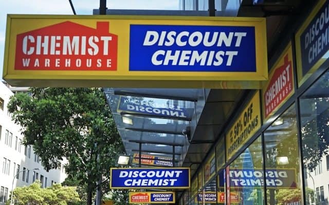 Cover Image for Sigma Healthcare beats EBOS to $3b supply contract with Chemist Warehouse