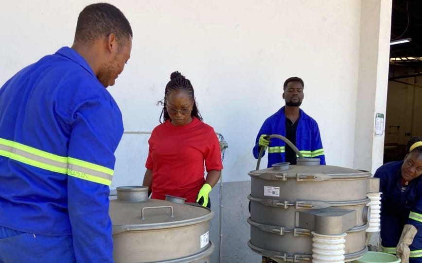 Cover Image for Sovereign Metals steps on the accelerator at Kasiya graphite development