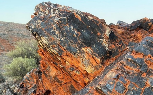 Cover Image for St Barbara and Bardoc Gold reveal $157m tie-up to unlock value of Leonora assets