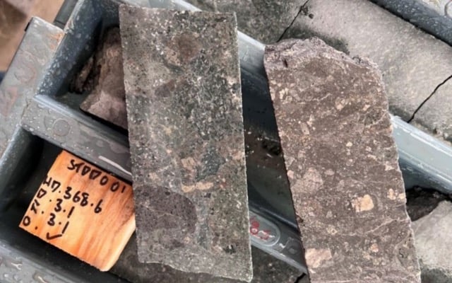 Cover Image for Stavely Minerals opens up new large gold and silver play in Victoria