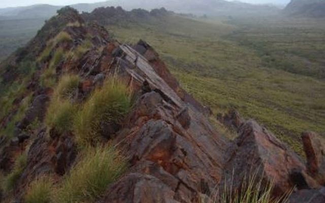 Cover Image for Strike Resources gets Native Title approval to advance Paulsens East iron ore project