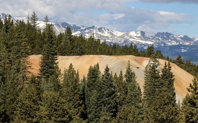 Cover Image for TopTung branches into nickel and copper with Canadian acquisition