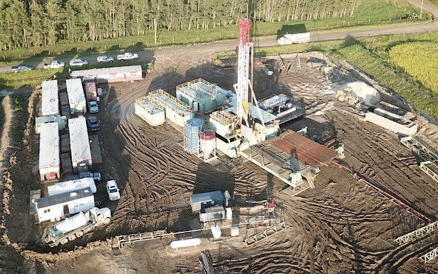 Cover Image for Whitebark Energy moves to commercial oil production at Rex-2